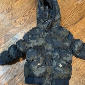 Appaman Boys Navy Pixel Camouflaged Full Zip Long Sleeve Puffer Coat